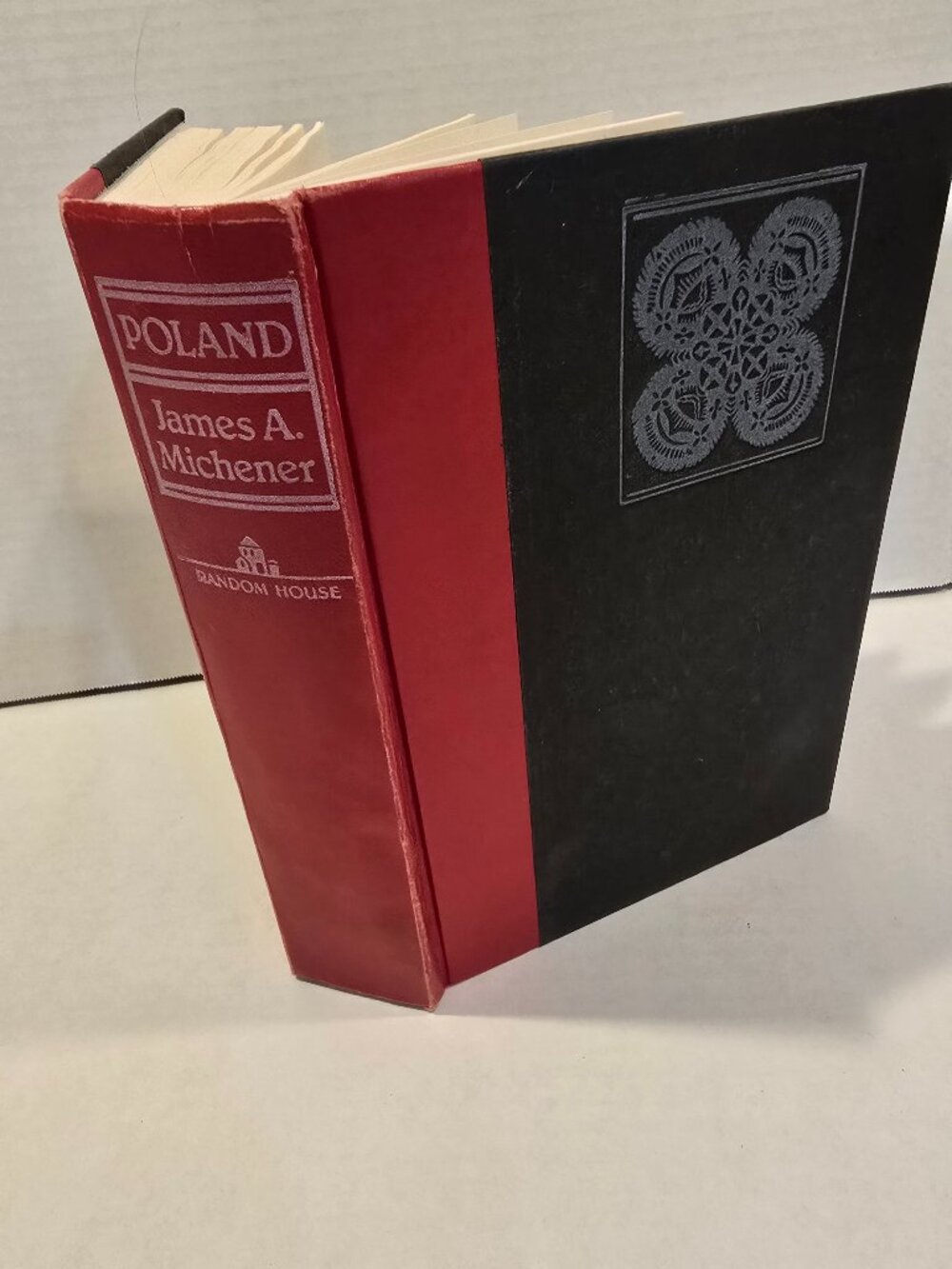 Poland by James A. Michener Hard Cover 620 pages 1983 No Dust Jacket